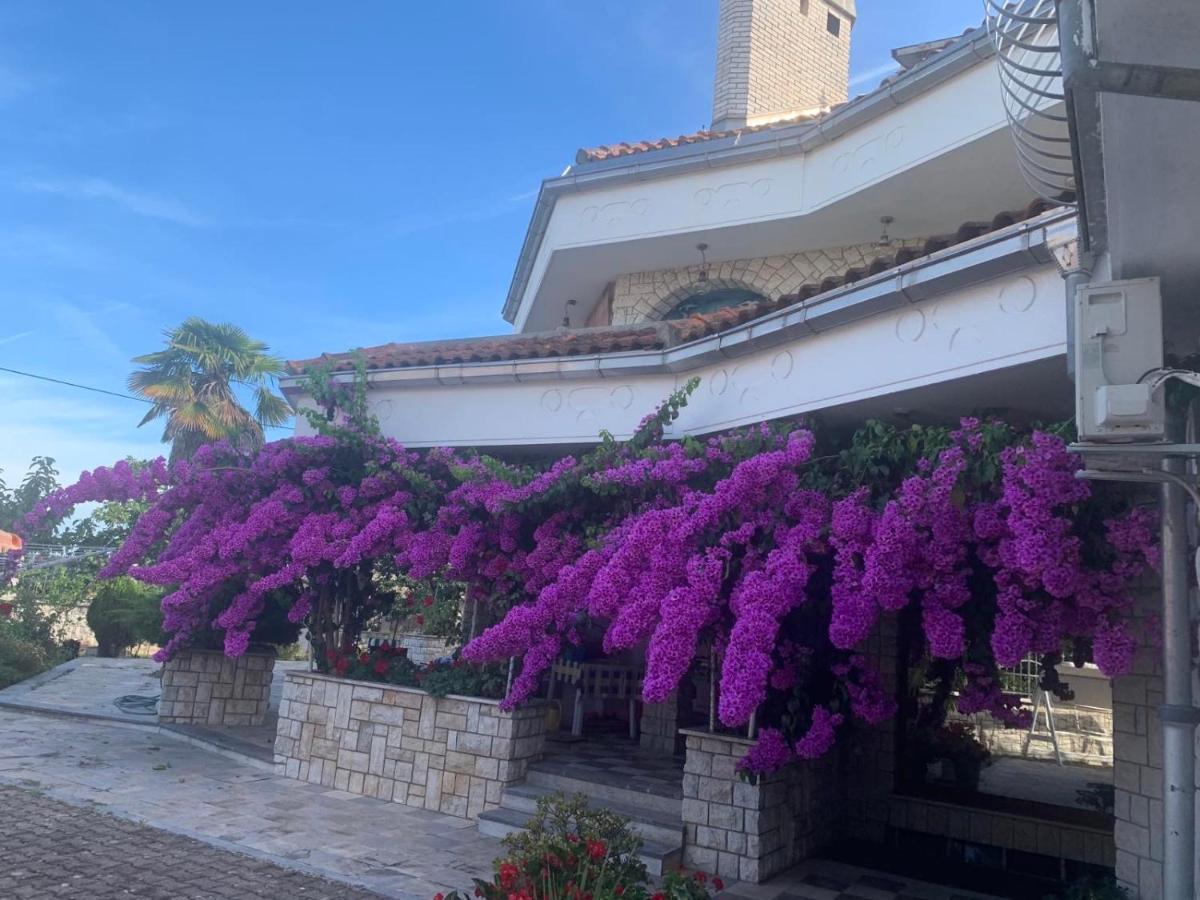 Villa Puric โรวีน ภายนอก รูปภาพ